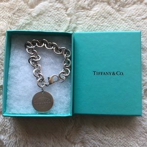 ‼️SOLD‼️Authentic Tiffany&Co round bracelet